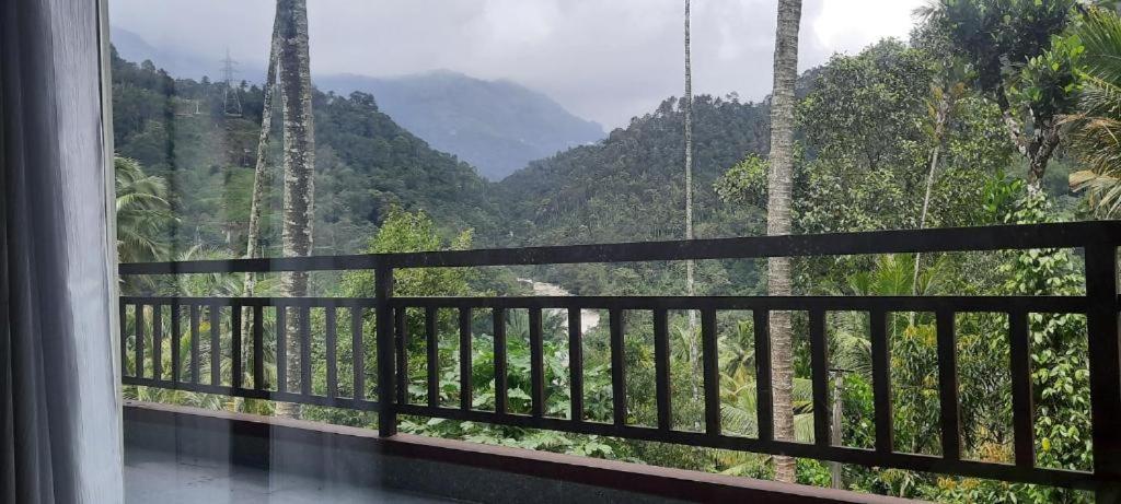 Linn View Home Stay Munnar Zewnętrze zdjęcie